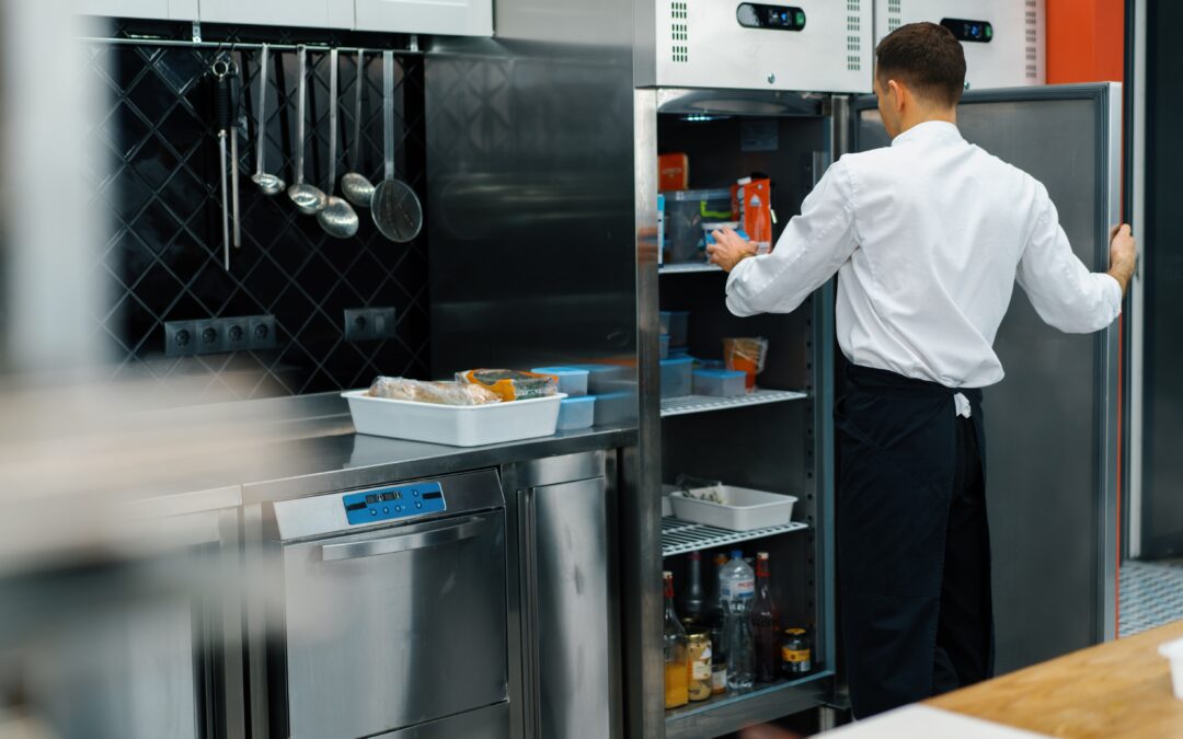 choisir une armoire réfrigérée pour restaurant : nos experts vous conseillent